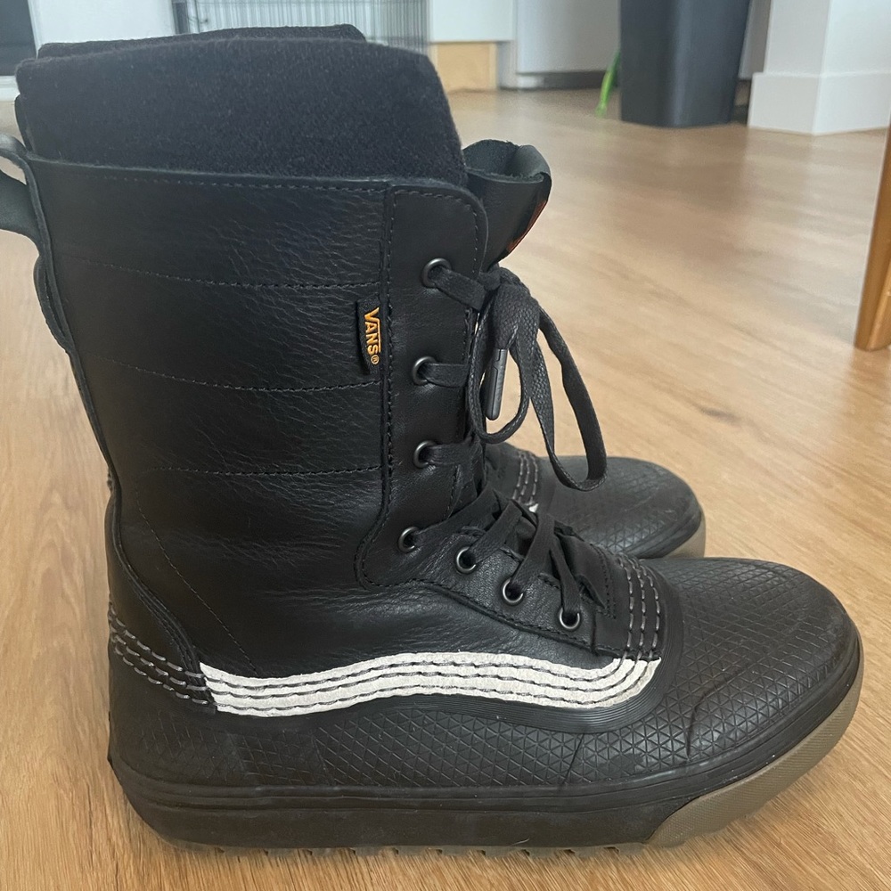 Vans Snow MTE Boots / Men’s 8.5